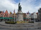 Los Maitines de Brujas y la estatua de la Grote Markt