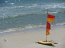 Las playas de Australia y sus banderas rojas y amarillas