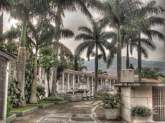 Museo Cementerio De San Pedro En Medellín