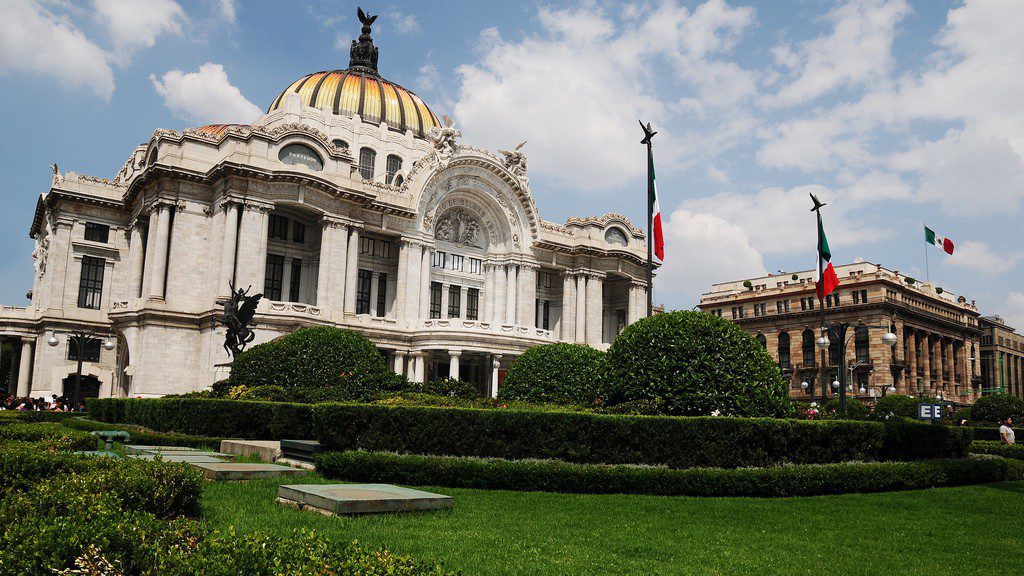 Los Teatros Más Reconocidos De México 0871