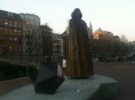 Estatua de Spinoza en Amsterdam