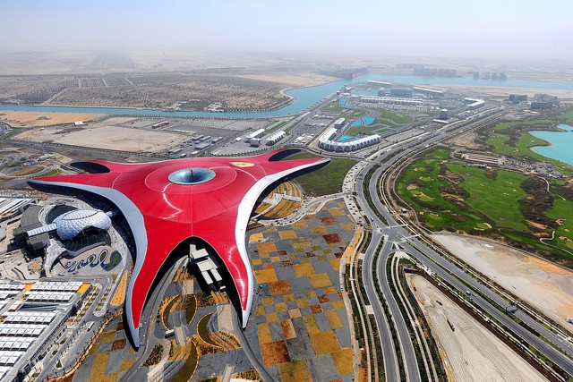 Ferrari World, parque de atracciones en Abu Dhabi