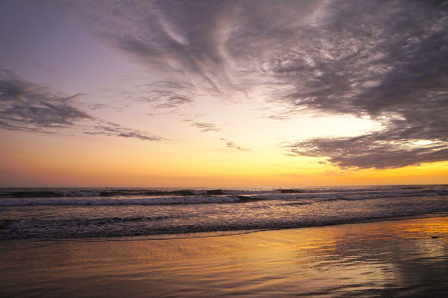 El Salvador informa de la descontaminación de lagunas