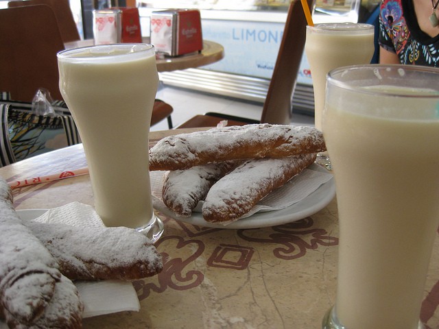 Cinco bebidas de verano que puedes disfrutar en España