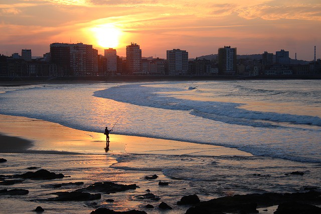 Gijón presenta opciones para las escapadas