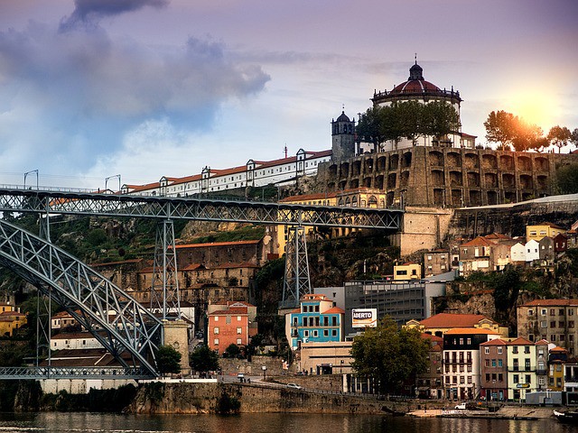 Las 7 visitas interesantes para conocer Oporto