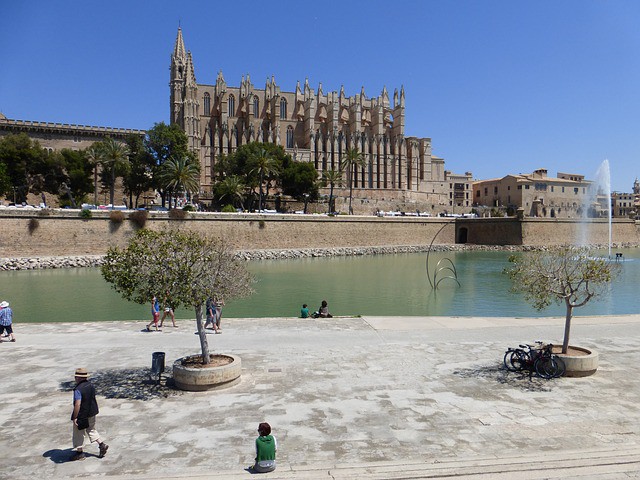 Nace la Ecotasa en Baleares