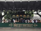 Burgermeister, la hamburguesería de Berlín que ocupa un antiguo baño público