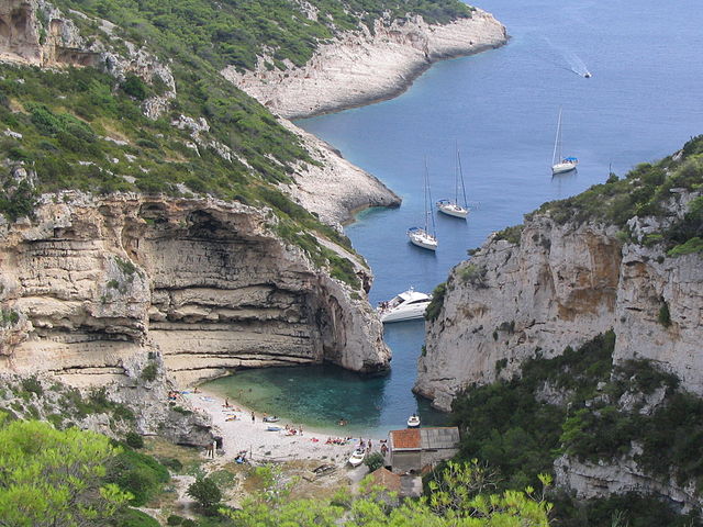 Las 5 playas para disfrutar en la región de Dalmacia Split