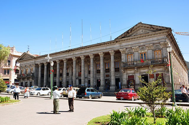 Guatemala anuncia mejoras en el aeropuerto de Los Altos