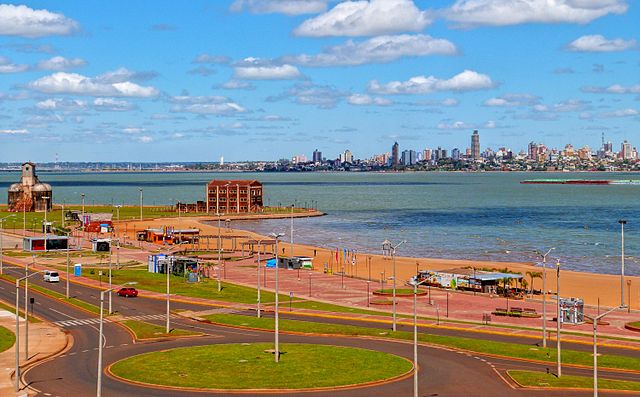 Las playas de Paraguay se preparan para el verano