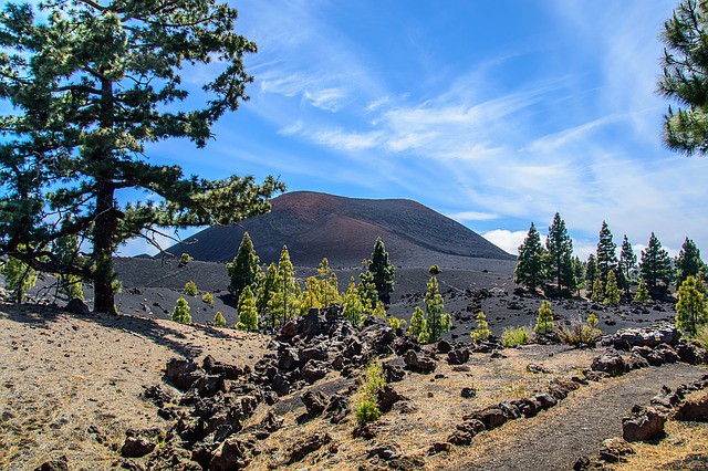 Canarias realizará inversión para promocionar el turismo rural y de naturaleza