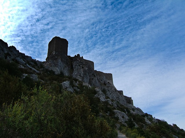 Los hijos de Carcasona, cinco castillos franceses