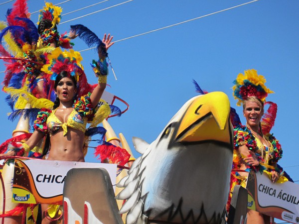 Desfiles y paradas durante el Carnaval de Barranquilla
