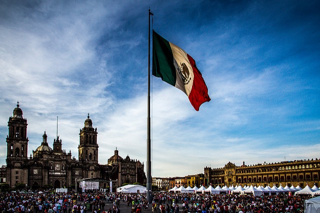 La Plaza de la Constitución, el corazón de Ciudad de México