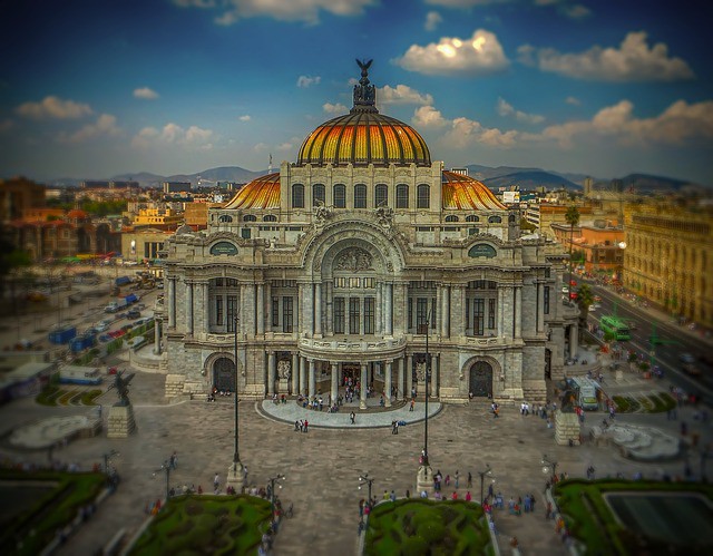 México quiere avanzar en conectividad aérea