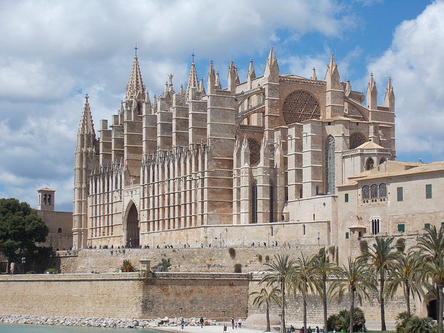 Se inaugura el Hotel Meliá Palma Bay