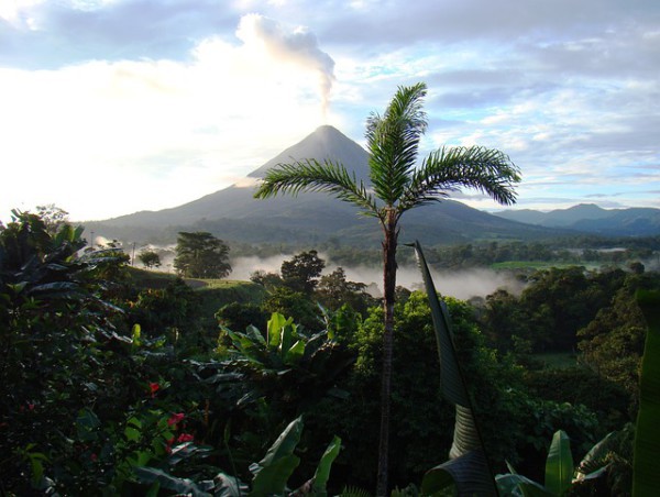 Costa Rica busca atraer a turistas de Europa