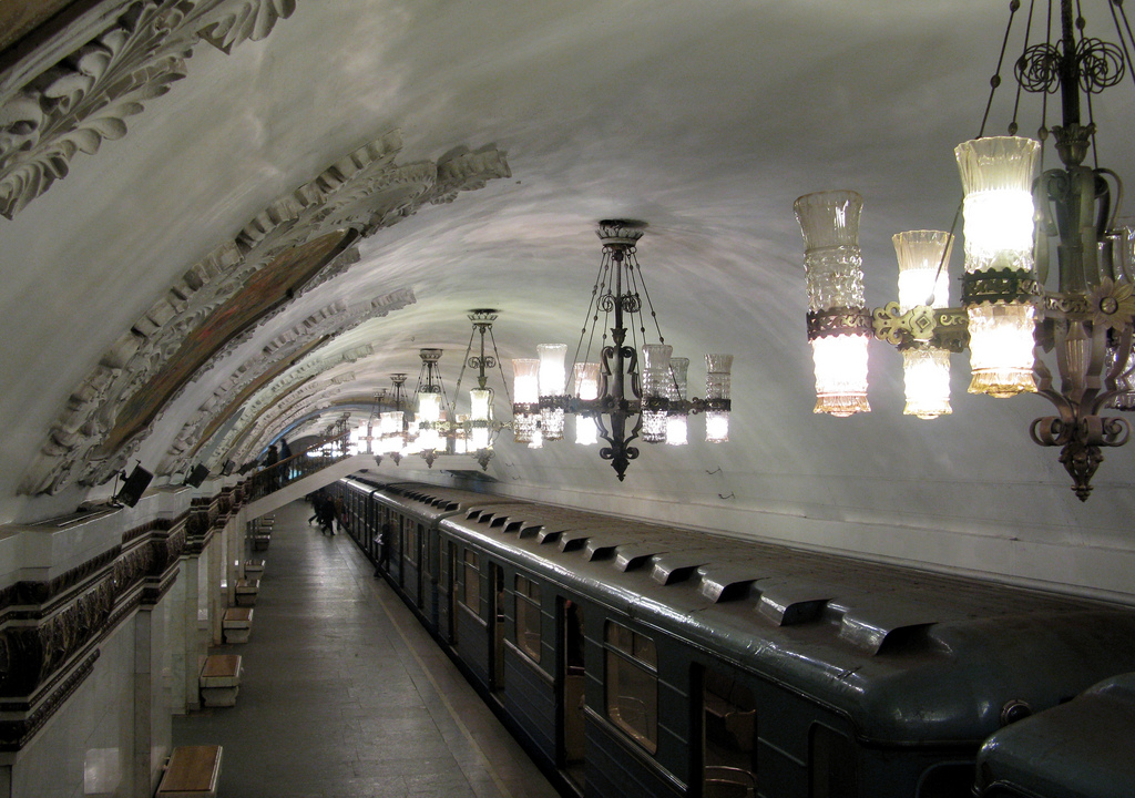 El Metro de Moscú es también conocido como el Palacio Subterráneo