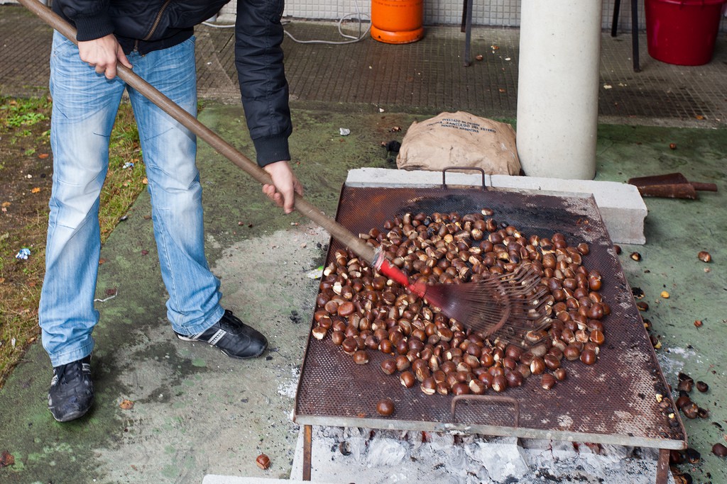 El Magosto, una tradición gallega a base de castañas