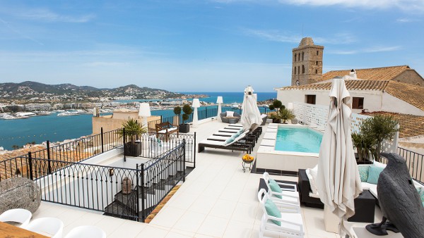 El Palacio Bardaji de Ibiza, a la venta sólo con Bitcoin