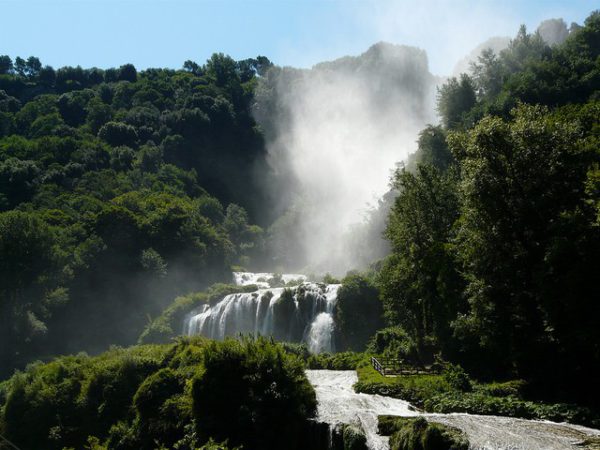 La cascada de Marmore es de las más conocidas en Italia