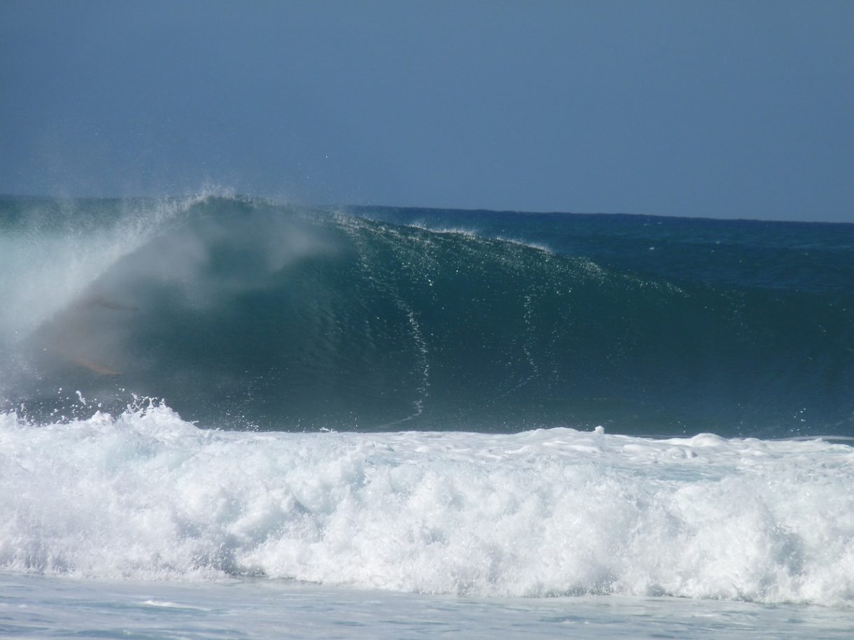 Las mejores playas para practicar surf en invierno