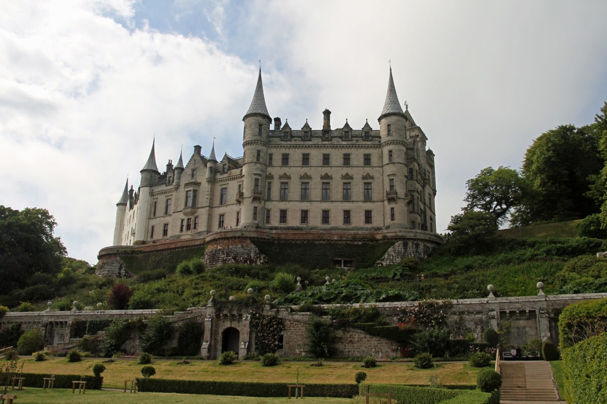 Castillo de Inverness, una construcción histórica para disfrutar en Escocia