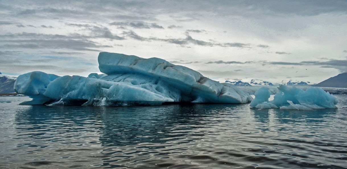 Un viaje por el Paso del Noroeste para disfrutar de la navegación a través del hielo