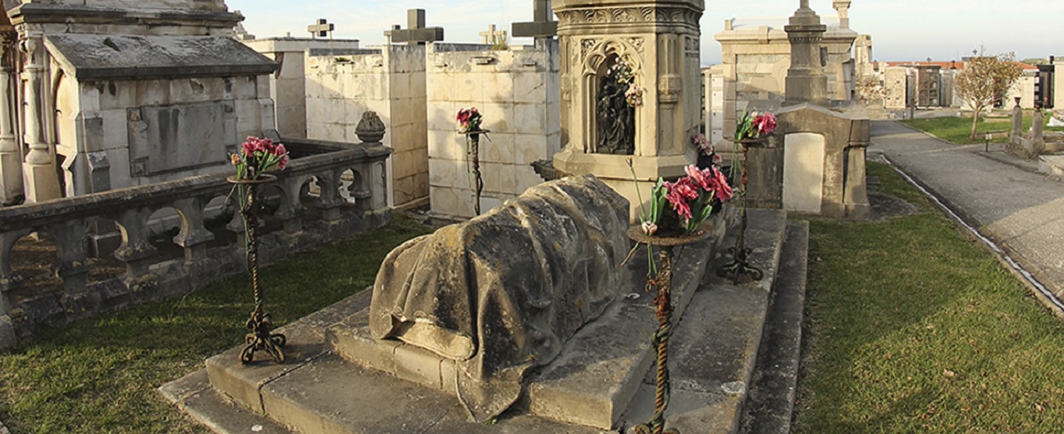 Cinco cementerios para descubrir en Cantabria