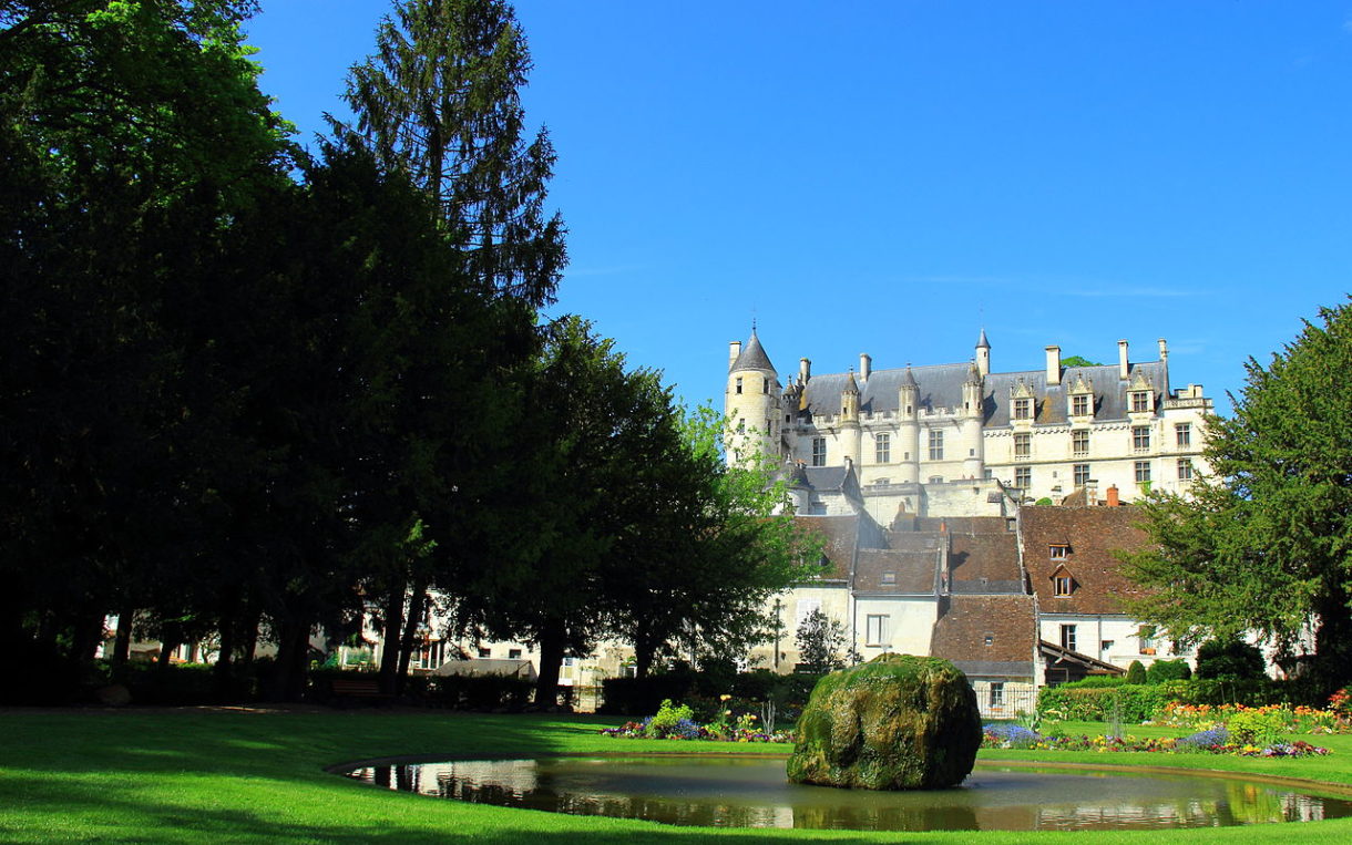 Castillo de Loches, un edificio mágico en Francia