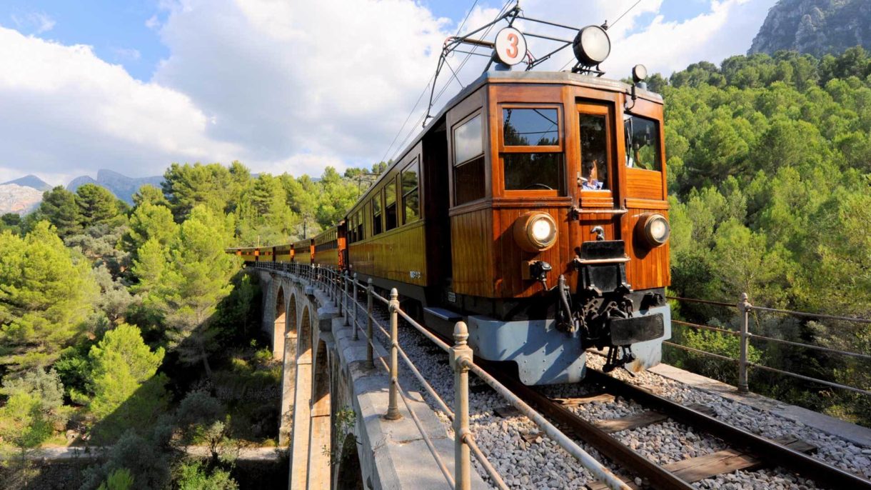 Trenes turísticos en España, una opción de lujo para conocer el país