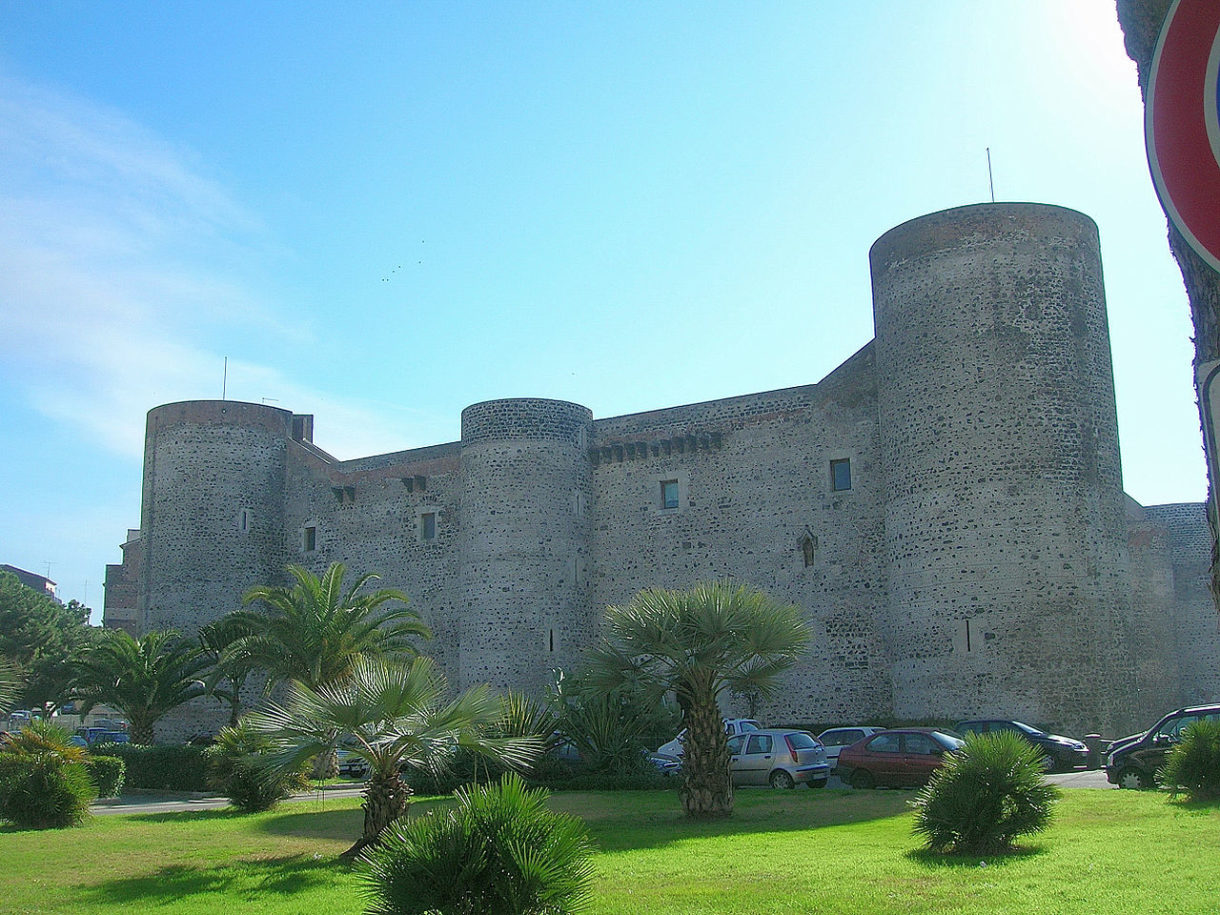 El Castillo Ursino, una emblemática fortaleza para disfrutar en Sicilia