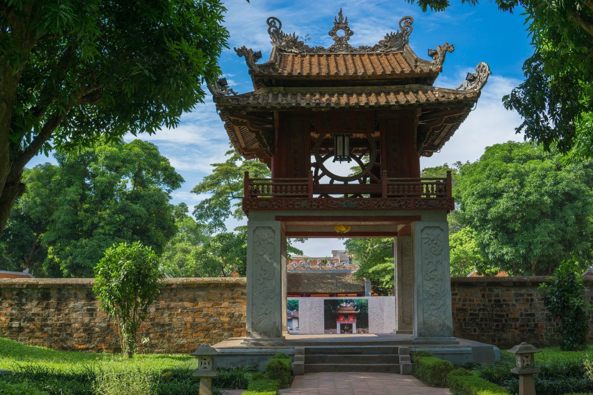 El templo de la Literatura, una de las visitas recomendables en Hanoi