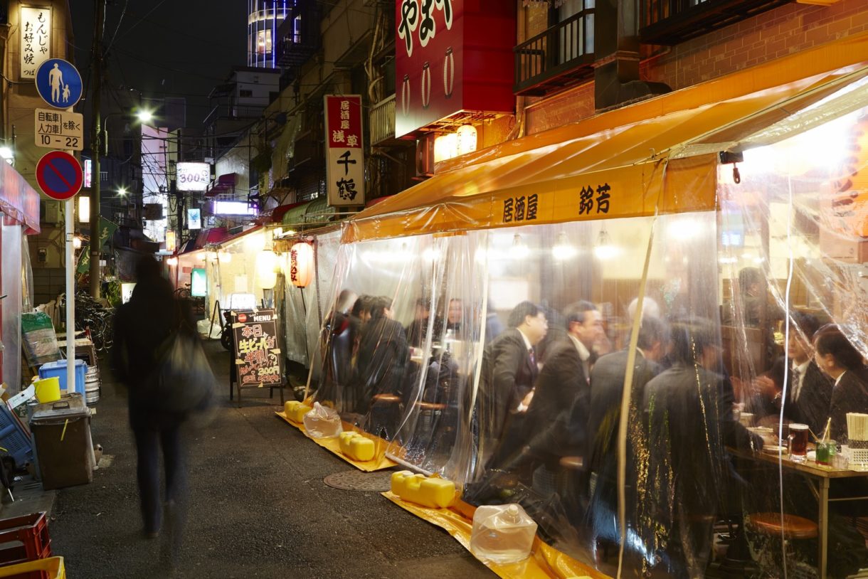 Tokio de noche, una estrella que brilla más en la oscuridad