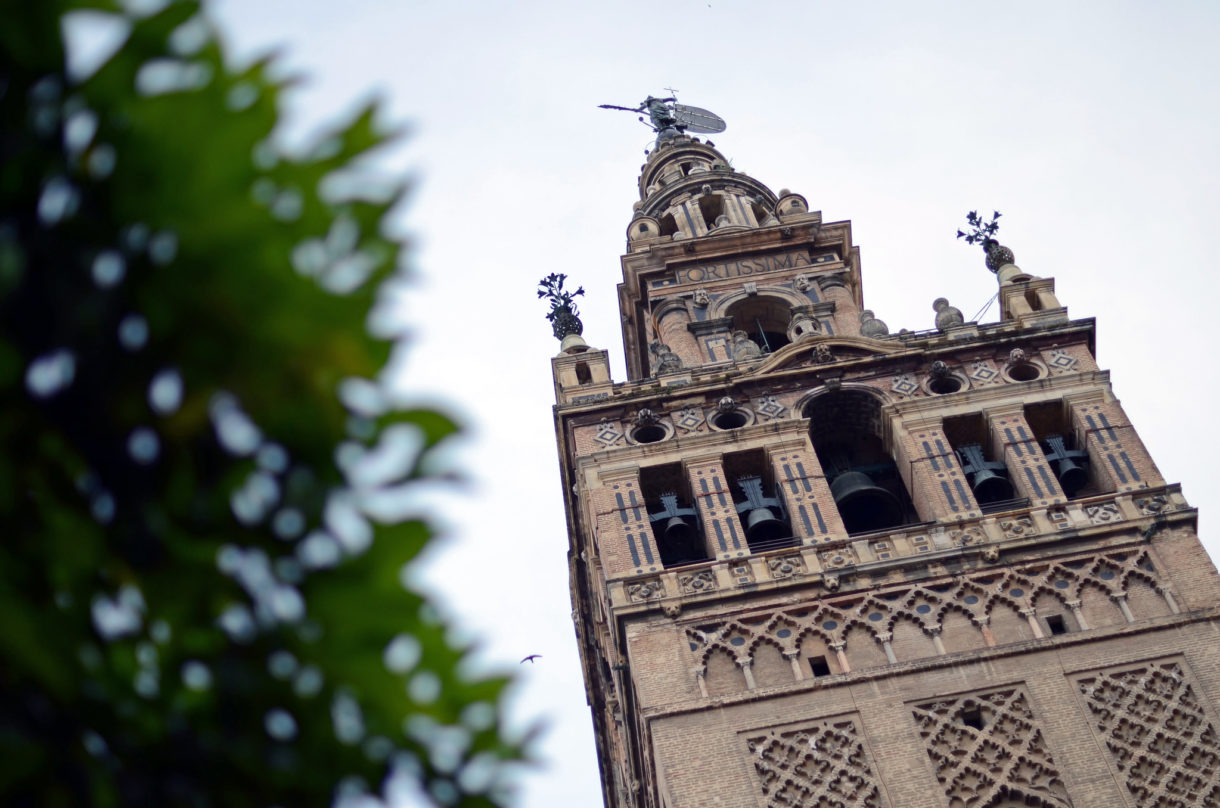 La Giralda de Sevilla y sus torres hermanas en Marruecos