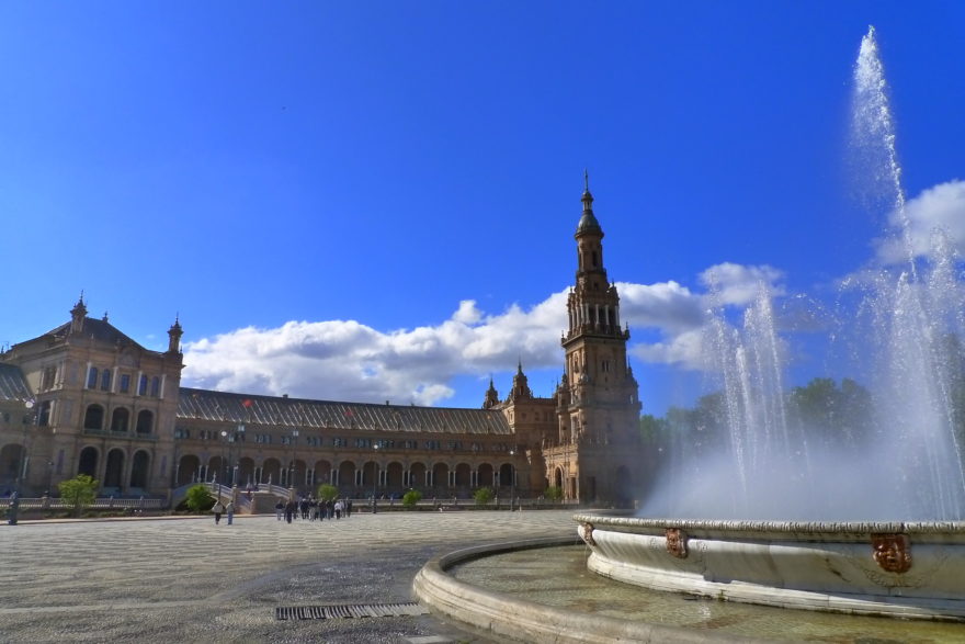 Plaza de España, una de las joyas de Sevilla