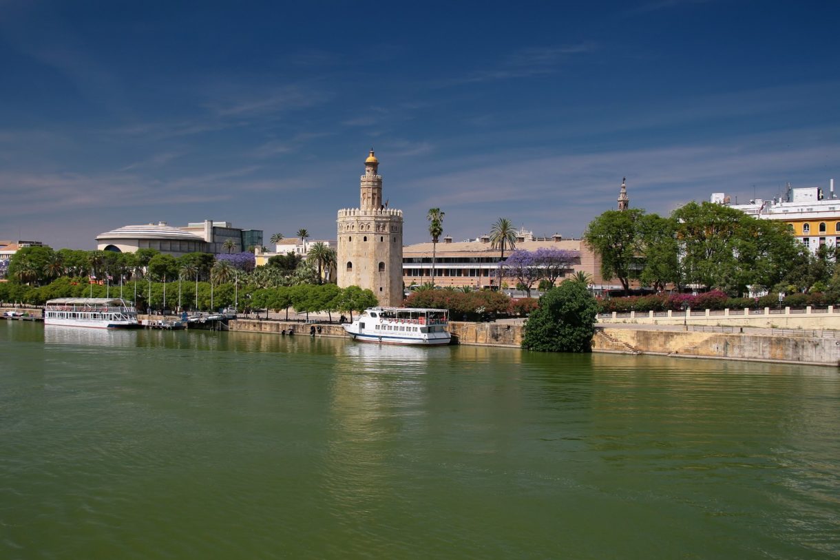 Autobuses turísticos en Sevilla: precios, recorridos y horarios