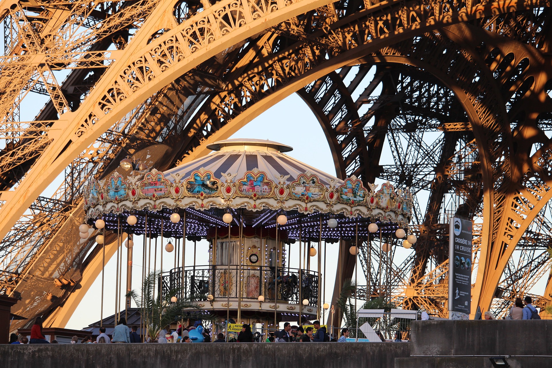Carrusel Paris Torre Eiffel