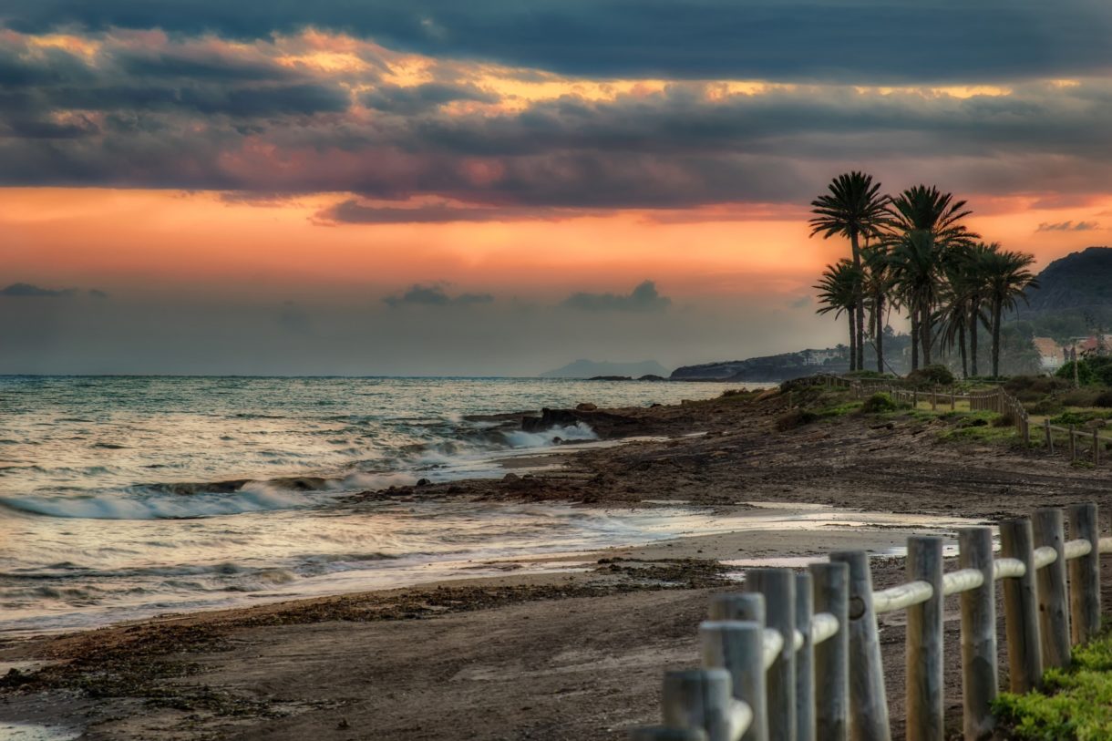 Las mejores playas para relajarse en pareja este verano