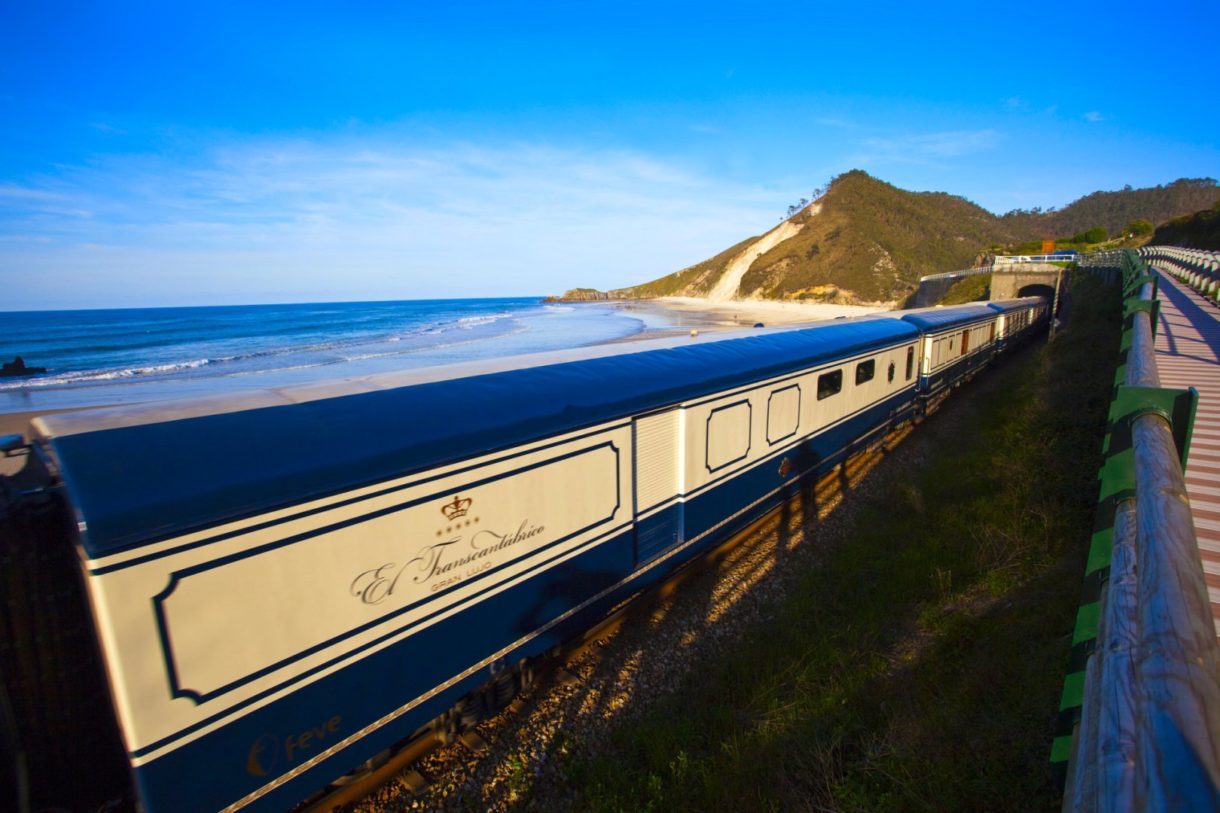 Los trenes turísticos españoles anuncian la temporada 2021