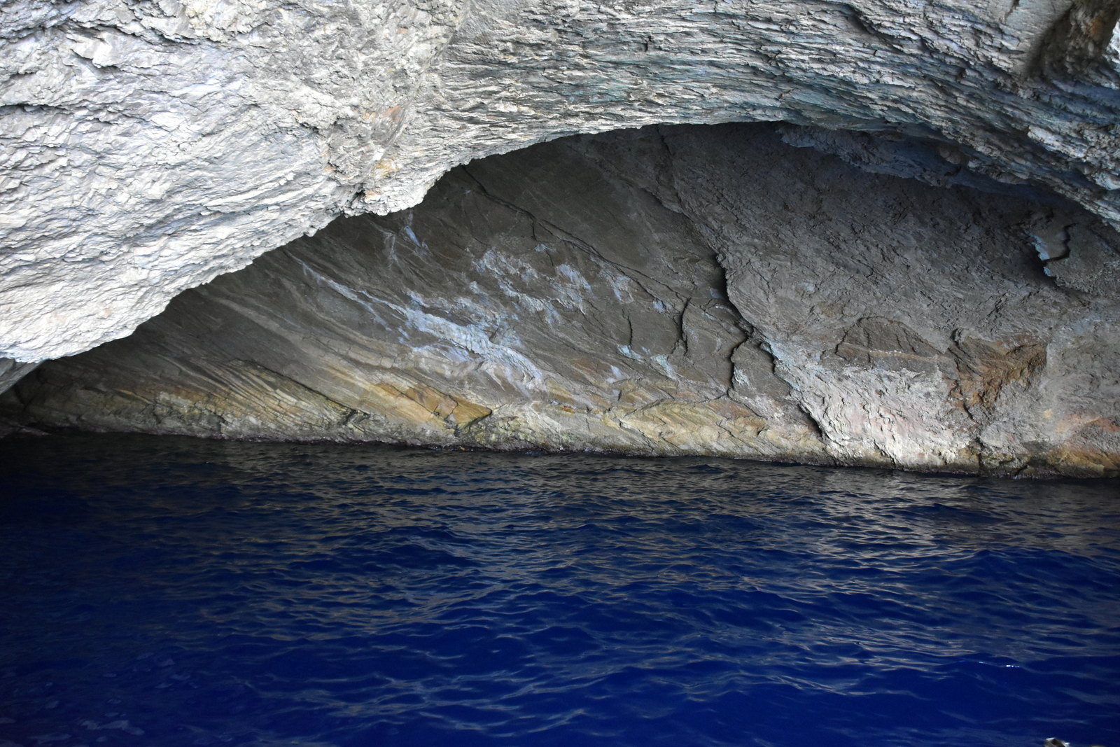 Cabrera Cueva Azul