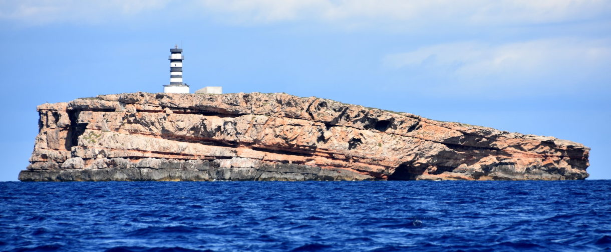 Cabrera, la pequeña isla de las Baleares que no puedes olvidar visitar