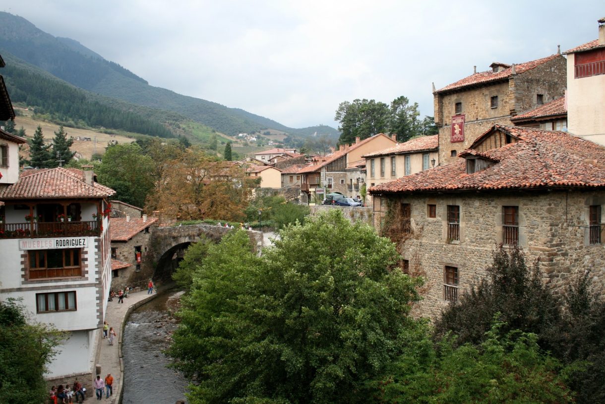 Potes, el pueblo más bonito de España 2020