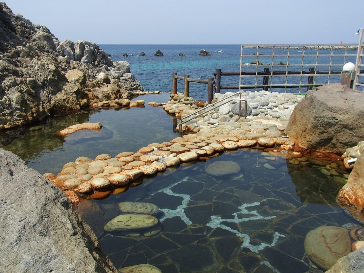 Las playas de Japón, un paraíso desconocido que también te espera cuando visites Tokio