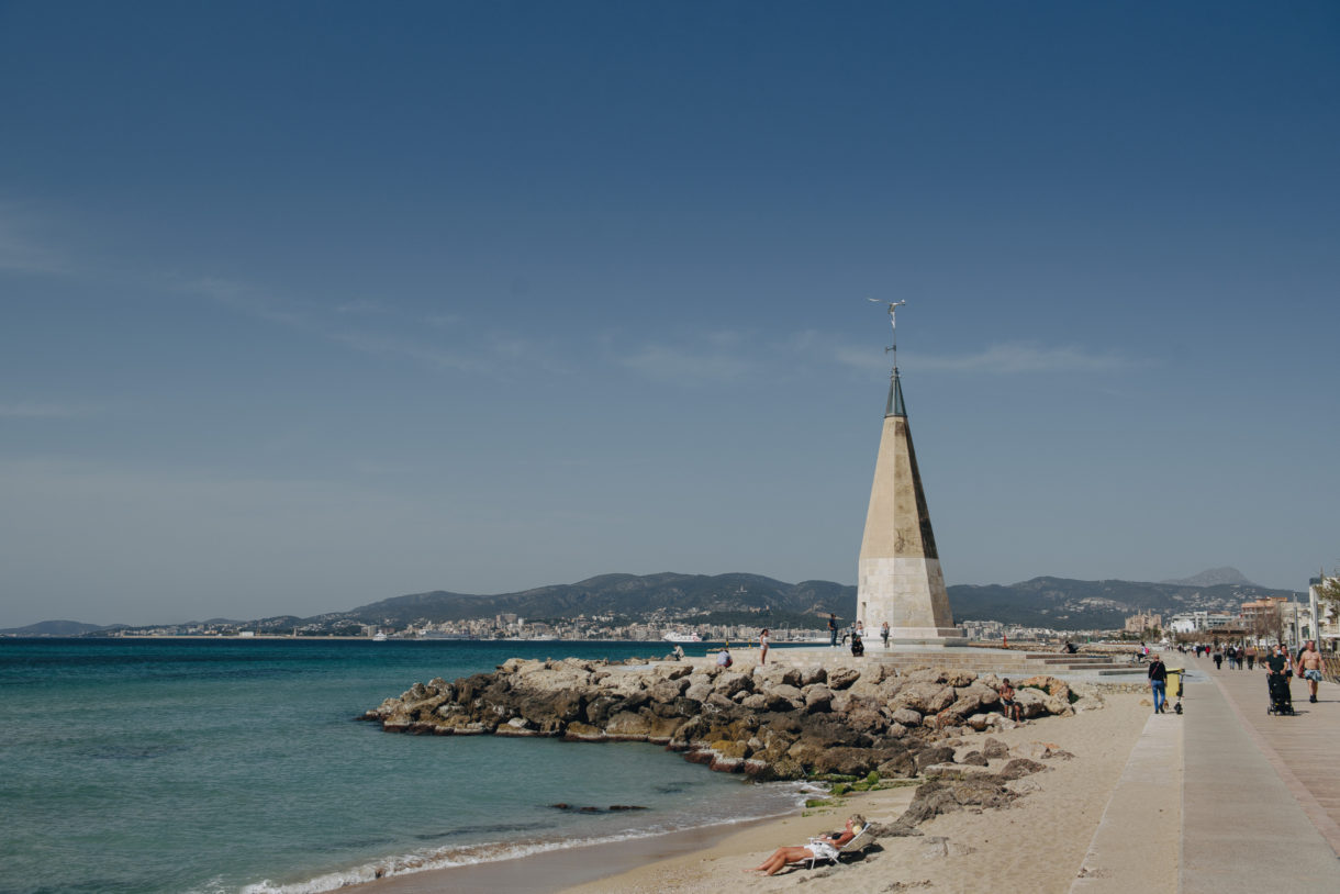 Las playas y calas de Palma de Mallorca dan la bienvenida al verano