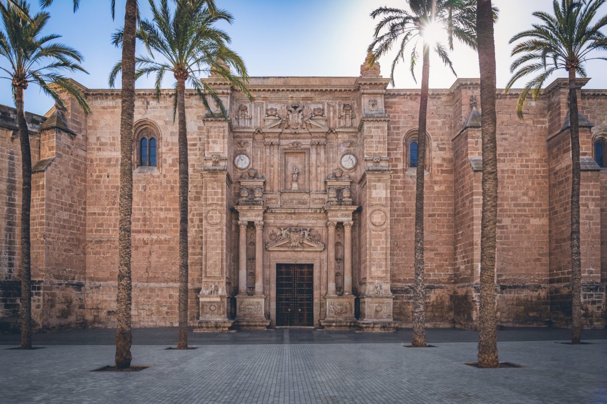 Cinco lugares que visitar en Almería capital
