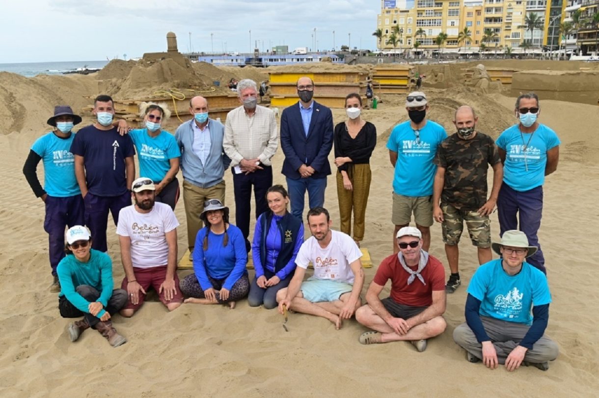 Llega el Belén de arena de Las Palmas de Gran Canaria y homenajea a La Palma