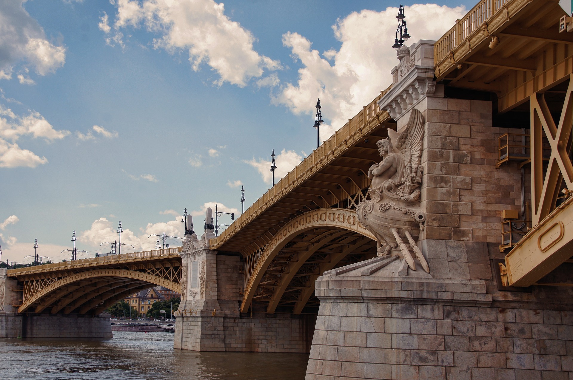 Puente Budapest Danubio