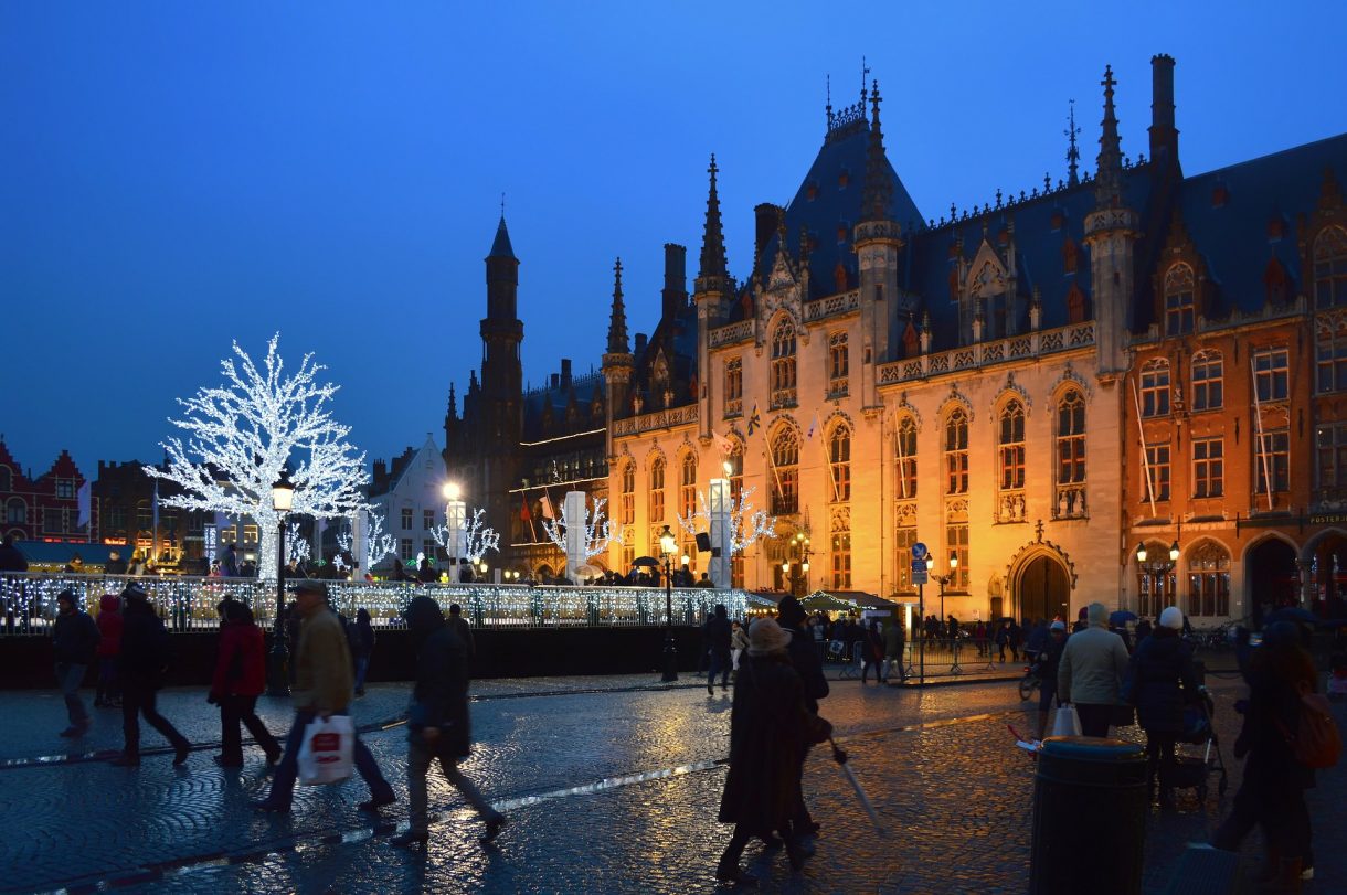 Un mágico viaje a Brujas durante la Navidad